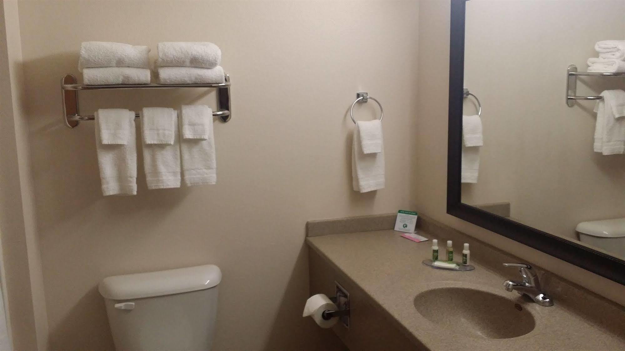 GrandStay Hotel&Suites Parkers Prairie Extérieur photo